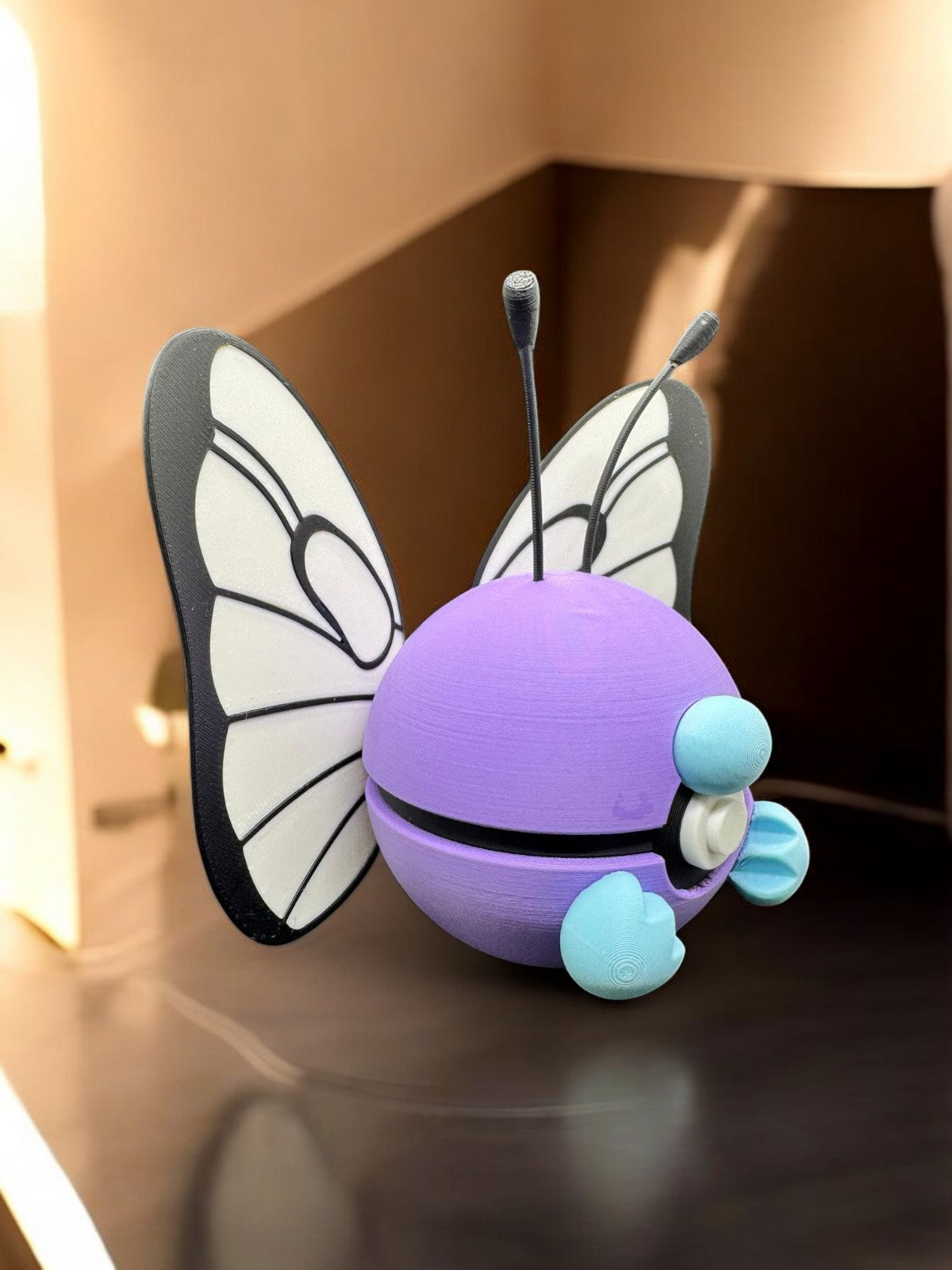 0012 - Butterfree Poke Ball - Stampa 3D