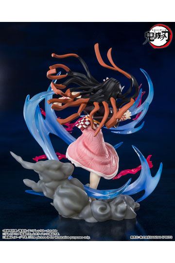 Demon Slayer: Kimetsu no Yaiba FiguartsZERO PVC Statue Nezuko Kamado Demon Form Advancing Ver. 20 cm